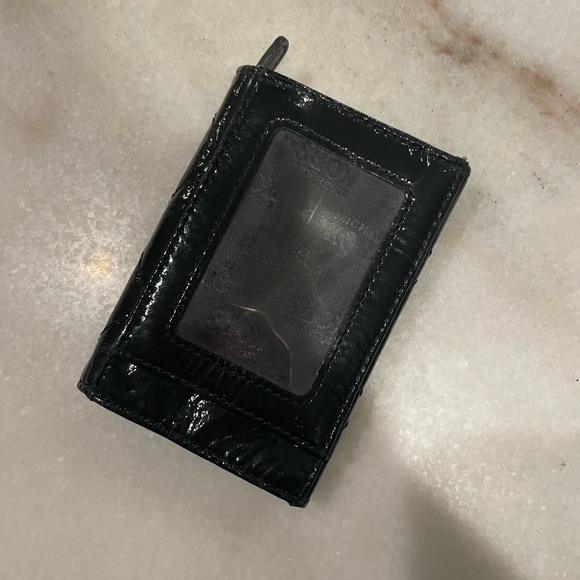 Michael Kors Keychain Card Holder - Picture 2 of 8